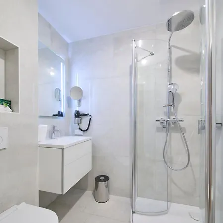 فندق Hermitage Vital 3*